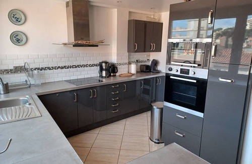 Le Mourillon Apartment | Beachfront apartment.