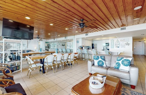 South Padre Island Condo | Beachfront bliss with tennis, pools, hot tubs and sauna