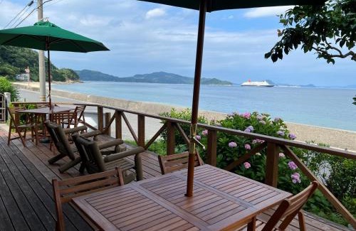 Suooshima Villa | Beachfront Cabin
