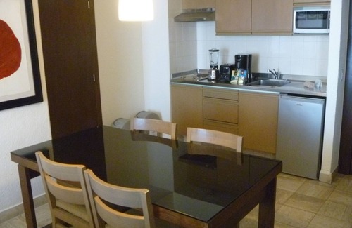 Isla Iguana Condo | Beachfront Condo 1 bdrm suite - Mayan Palace Puerto Vallarta
