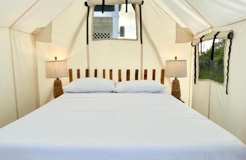 San Pedro Other | Beachfront Glamping