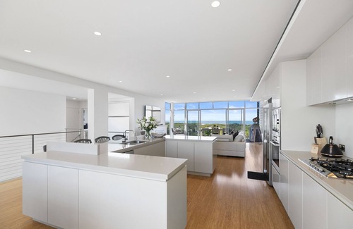 Magenta Shores House | Beachfront Haven - Magenta's ultimate retreat