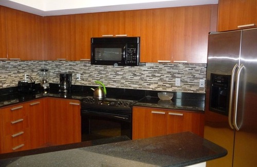 Sunny Isles Beach Condo | Beachfront Luxurious Paradise - LaPerla - Direct Ocean View in Sunny Isles