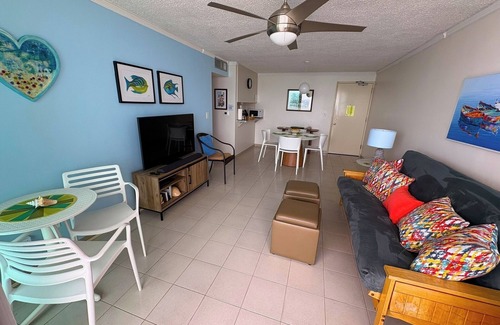 Isla Verde Apartment | Beachfront Million View! ~Best Beach! ~ Romantic!~ Marbella Del Caribe West