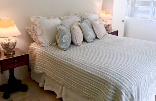 Western Malibu House | Beachfront stunning at the magnificent Western Malibu Cove