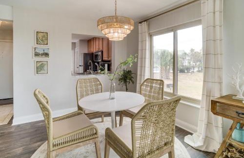 Beachwalk Apartment | Beachfront Saint Helena Island Condo with Amenities!