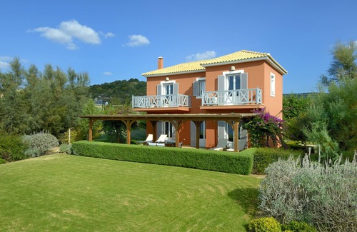 Messinia Villa | Beachfront Villa