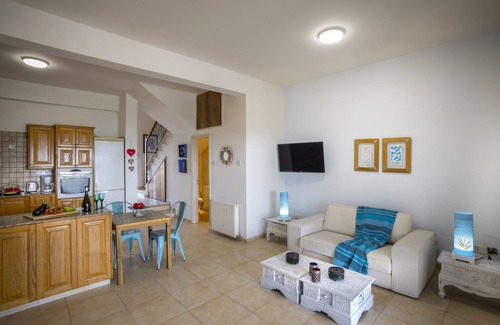 Meneou Villa | Beachfront Villa Meneou 5