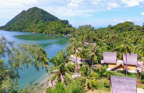 Ko Lanta Villa | Beachfront Villa Sea View