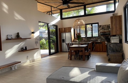 Playa Guiones Villa | BEACHSIDE 3 bdr Luxury Villa