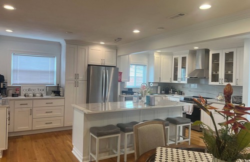 Bayview House | Beachside Escape 2-Bedroom Gem in Norfolk, Steps from the Sand, with AC and Wifi