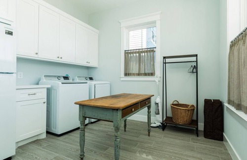Beachside Village House | Beachside Home w/3 Decks, 2 Living Areas, Large Kitchen & Elevator