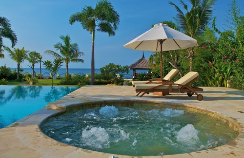 Lokapaksa Villa | Beachvilla, 2/8 PRs. cooking incl. private pool, jacuzzi, massage available