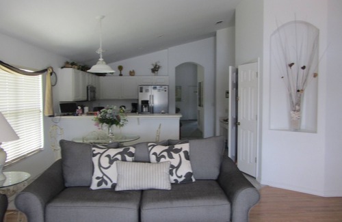 Beachwalk Isles Villa | Beachwalk Isles Executive 4 Bedroom Lakeside Pool Villa