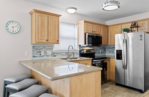 Seagrove Beach Condo | Beachwood Villas 13B - Updated 30A Condo, Walk to the Beach + Restaurants!