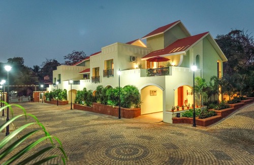 Siolim Villa | Beachy Blossom at Heritage Floresta