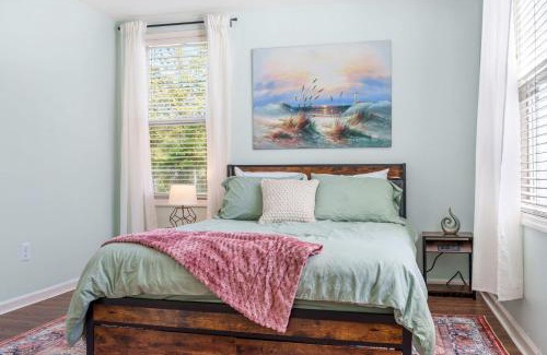 Avondale Apartment | Beachy Bungalow at Jacksonville
