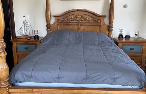 West Creek Bed & Breakfast | Beachy Private Affordable Room LBI Long Beach Island Area Tuckerton West Creek