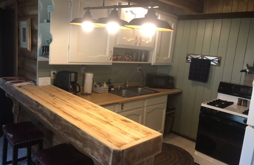 Dolores Cabin | Bear Bait Cabin is cozy and rustic overlooking beautiful aspen trees