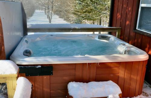 Rileyville House | Bear Bluff- pet friendly home on the river!