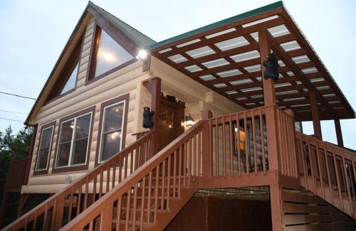 Sevierville House | Bear Country Cabin