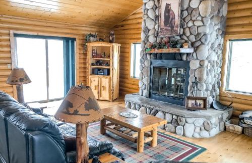 Rainbow Valley House | Bear Crossing