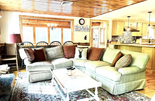 West Ossipee House | Bearcamp Riverfront Dream Hot Tub Storybook Setting #BearcampBungalow