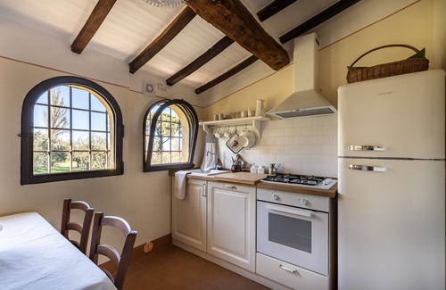 Chianciano Terme House | Beatrice - Charming accommodation in period farmhouse near Montepulciano