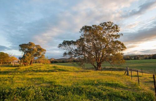 Galambine House | Beaudesert Cottage - Mudgee