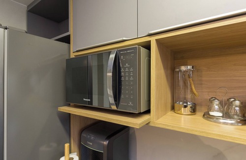 Bairro Jardim Botanico Apartment | Beautiful, cozy , renovated apartment blocks from the Botanical Garden.