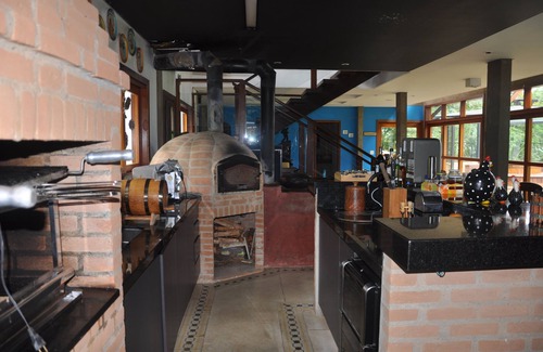 Santo Antonio do Pinhal House | Beautiful House on the Mountain, come enjoy the New Year with your family W-Fi