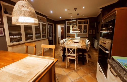 Santiago de Compostela House | Beautiful House 5-minutes from Historic C., with the best VIEWS