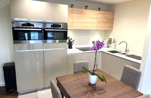 Sudbury Apartment | Beautiful 1 Bedroom flat near Wembley Stadium