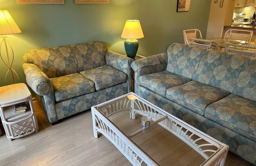 Briarcliffe Acres Apartment | Beautiful 2 Bedroom Tennis Villa in Ocean Creek