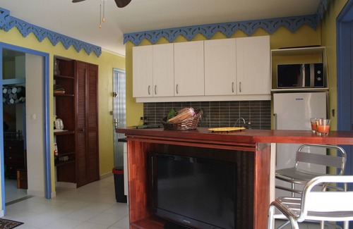 Sainte-Anne Apartment | Beautiful 2 bedroom/2 bathroom apartment in residence with pool and gardens