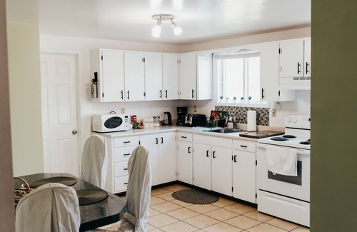 Kentville House | Beautiful 2 bedroom residential home in Kentville