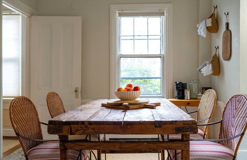 Federal Hill Apartment | Beautiful 2-bedroom apartment in Providence's historic Federal Hill