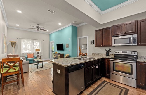 Miramar Beach Condo | Beautiful 2BR condo, across street from Beach! Pool, Hottub, Balcony, AlerioE202