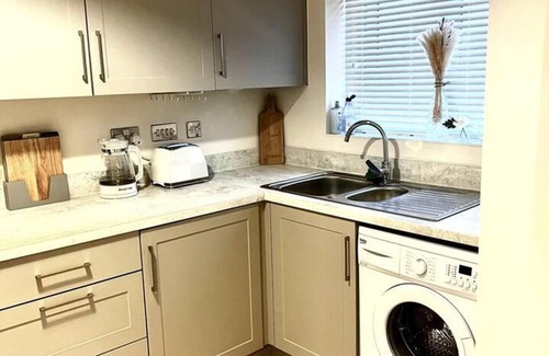 Bradford House | Beautiful 3-bed House in Bradford