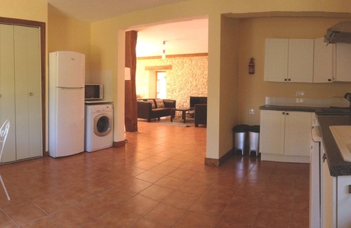 Monflanquin Cottage | Beautiful 3 bed stone country cottage with private heated pool in Monflanquin