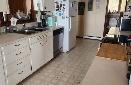 Underwood Cabin | Beautiful 3 bedroom cabin east lost laken Great for kayaking, tubing , canoeing.