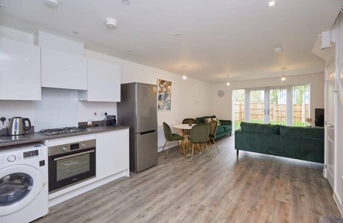Derby House | Beautiful 3 Bedroom City Centre House with Garden