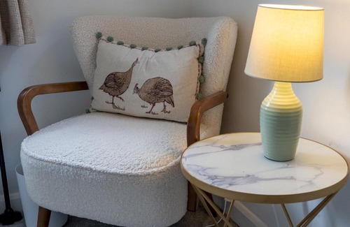 Sarratt House | Beautiful 4-Bedroom Cottage Pass the Keys