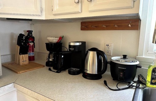 Mechanicsville House | Beautiful 5-Bedroom House with 2 Bath in the Heart of Danville