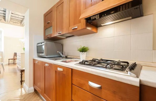 Hradcany Apartment | Beautiful and historic apartment