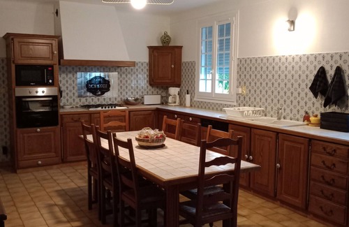 Ibos Cottage | Beautiful and spacious country residence