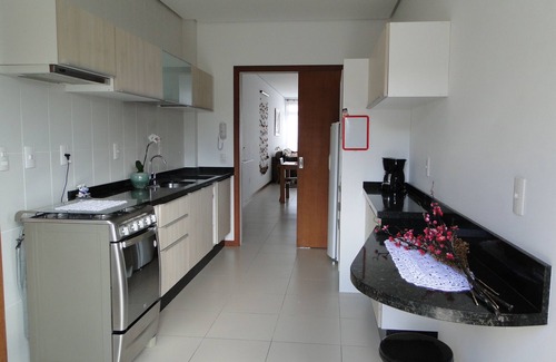 Lagoa Pequena Apartment | Beautiful apartment in front of the sea with view of the beach - 3 suites for 8 people