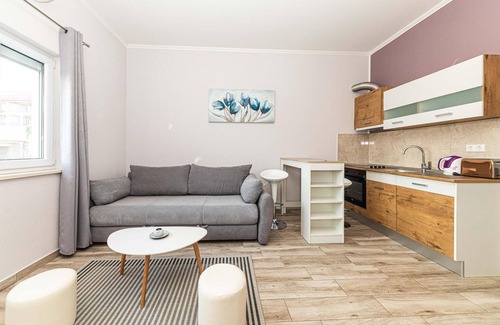 Kastela Apartment | Beautiful apartment in Kastel Luksic
