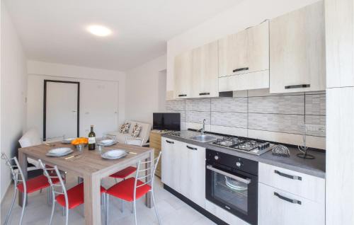 Nicotera Marina Apartment | Beautiful Apartment In Nicotera Marina