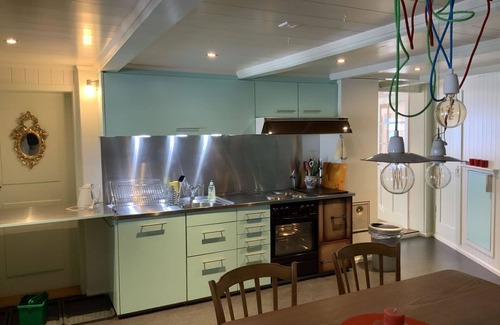 Zweisimmen Apartment | Beautiful apartment for 7 guests with WIFI, TV and balcony